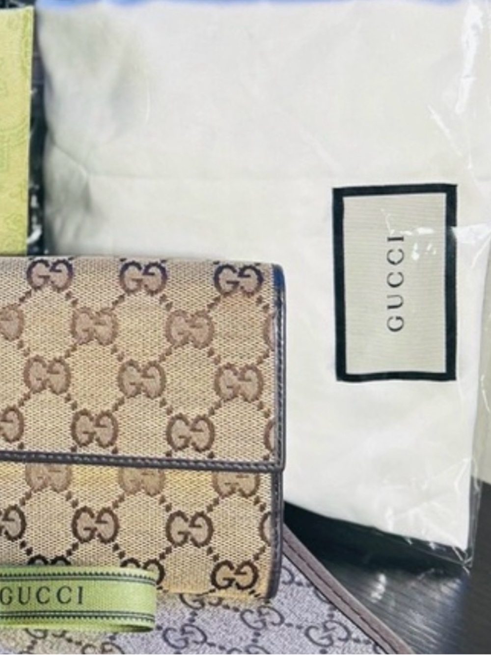 Gucci Beige/Brown GG Canvas Wallet - Picture 2 of 6